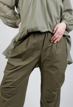 Amici Trousers^Cropped Trousers in Oliva