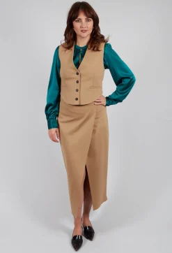 Mei Meij Jackets^Cropped Waistcoat in Camel