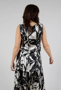 High Tops^Cue Sleeveless Top in Black Print