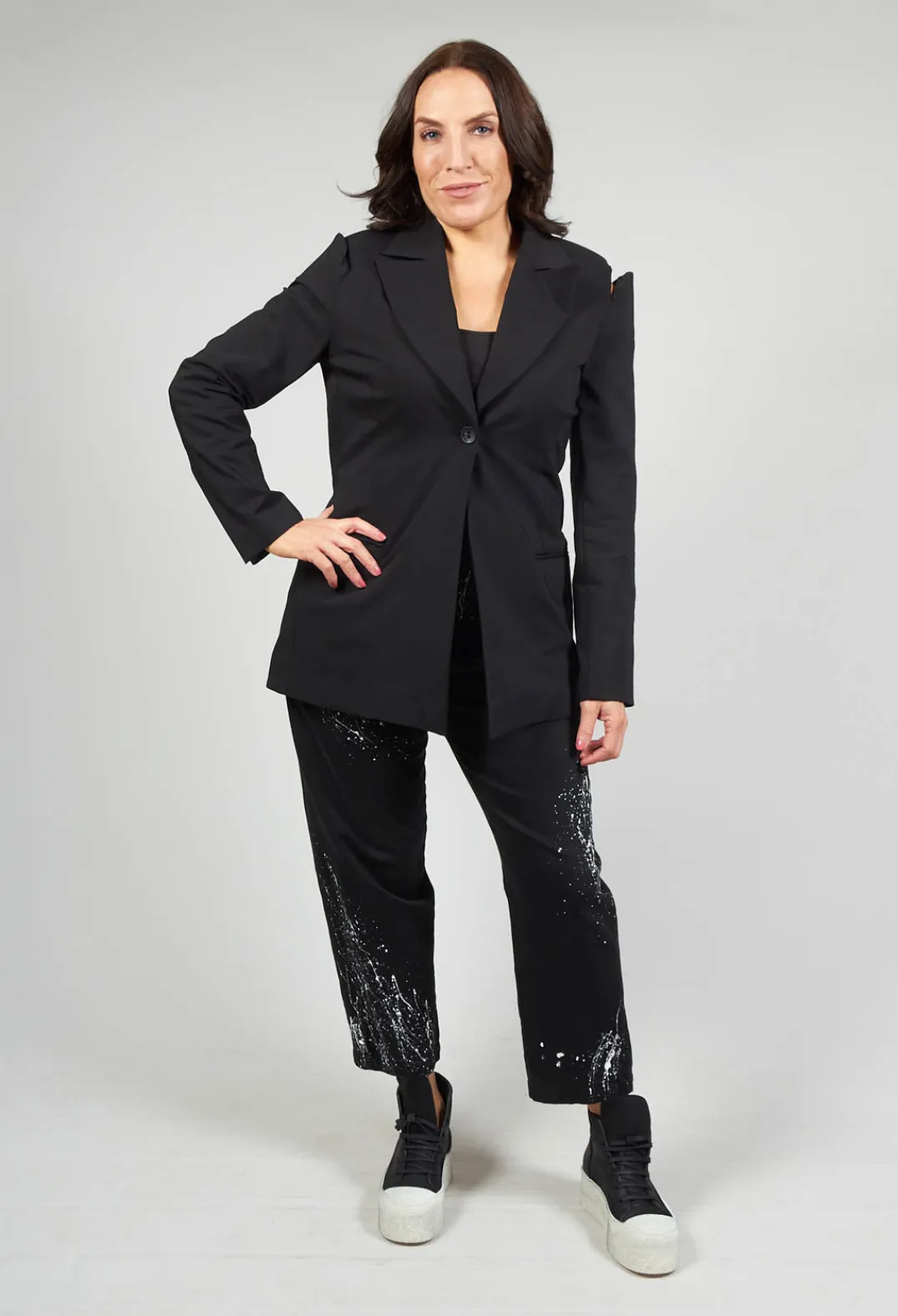 Nostra Santissima Jackets^Cut Shoulder Padded Jacket in Black