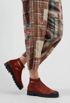 Lofina Boots^Cutout Sandals in London Caramello