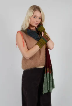 Butapana Gloves^Decorative Wool Gloves in Olive