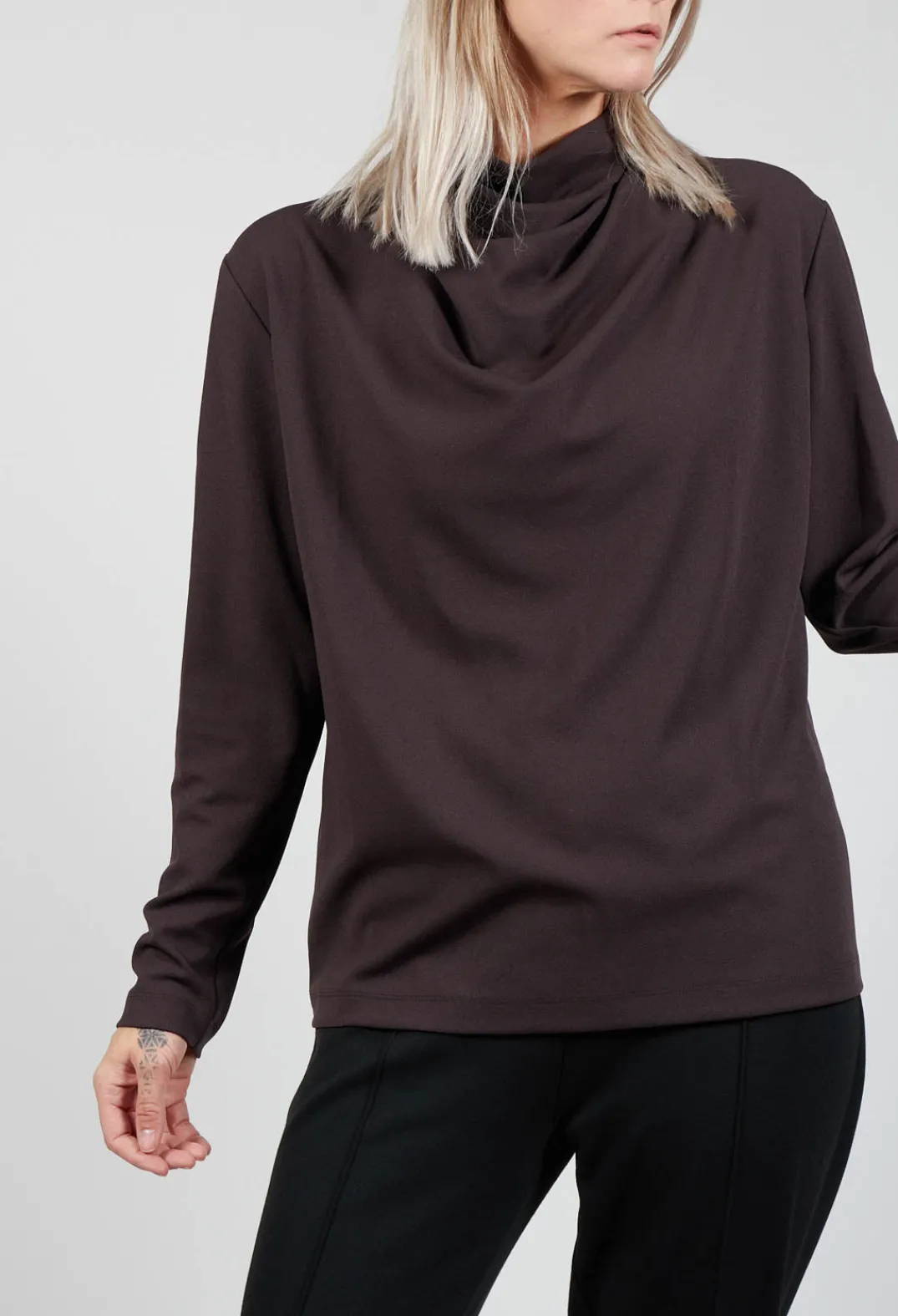 Xenia Design Shirts & Blouses^Draped Neck Blouse with Long Sleeves in Dark Brown