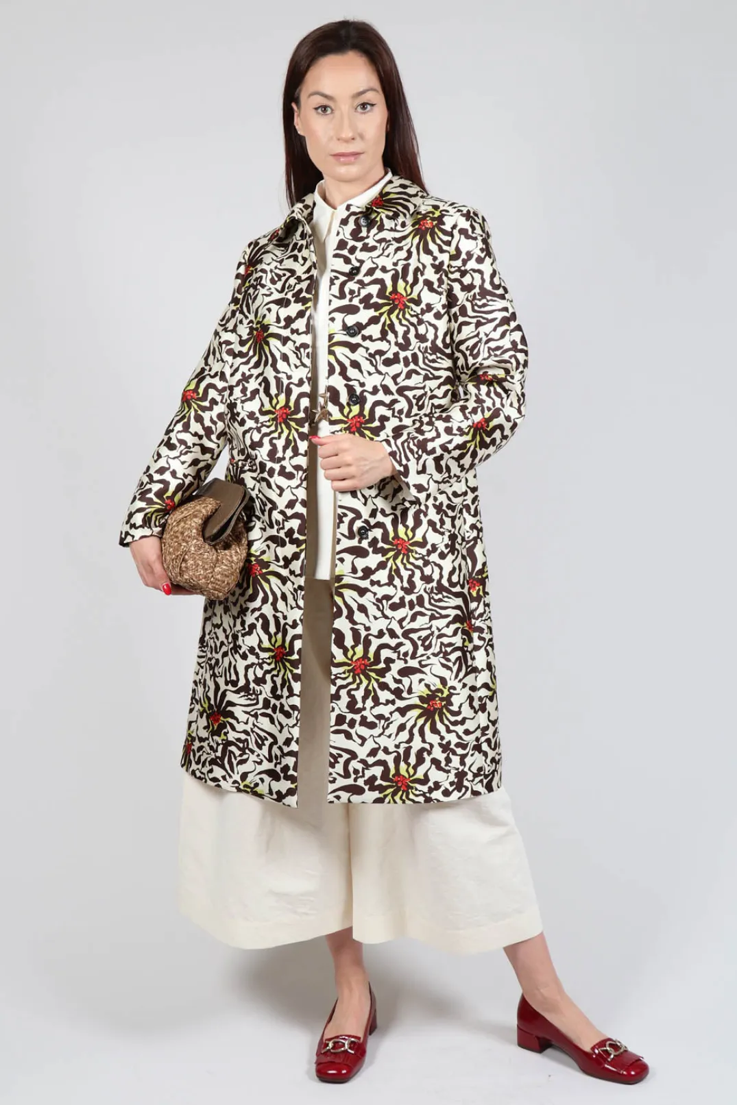 Beatrice B Coats^Duchesse Dust Coat in Botanic Zebra Print