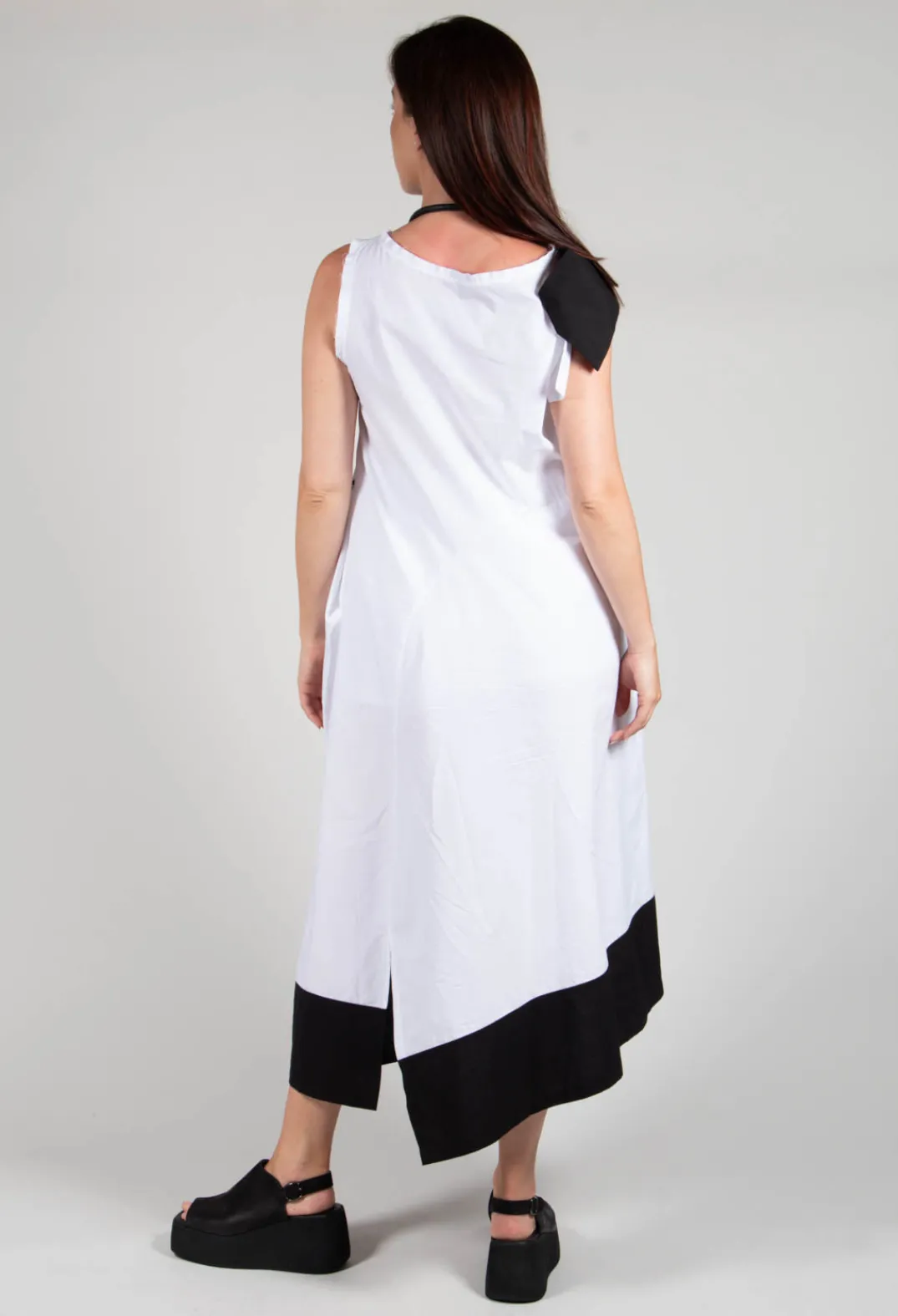 Xenia Design Dresses^ELAN1 Dress in White with Black