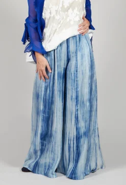 Bianco Levrin Trousers^Emma Reversible Pants in Blue