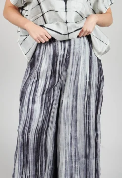 Bianco Levrin Trousers^Emma Reversible Pants in Black and White