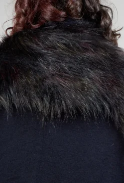 Rundholz Black Label Scarves^Faux Fur Scarf in Dark Blue