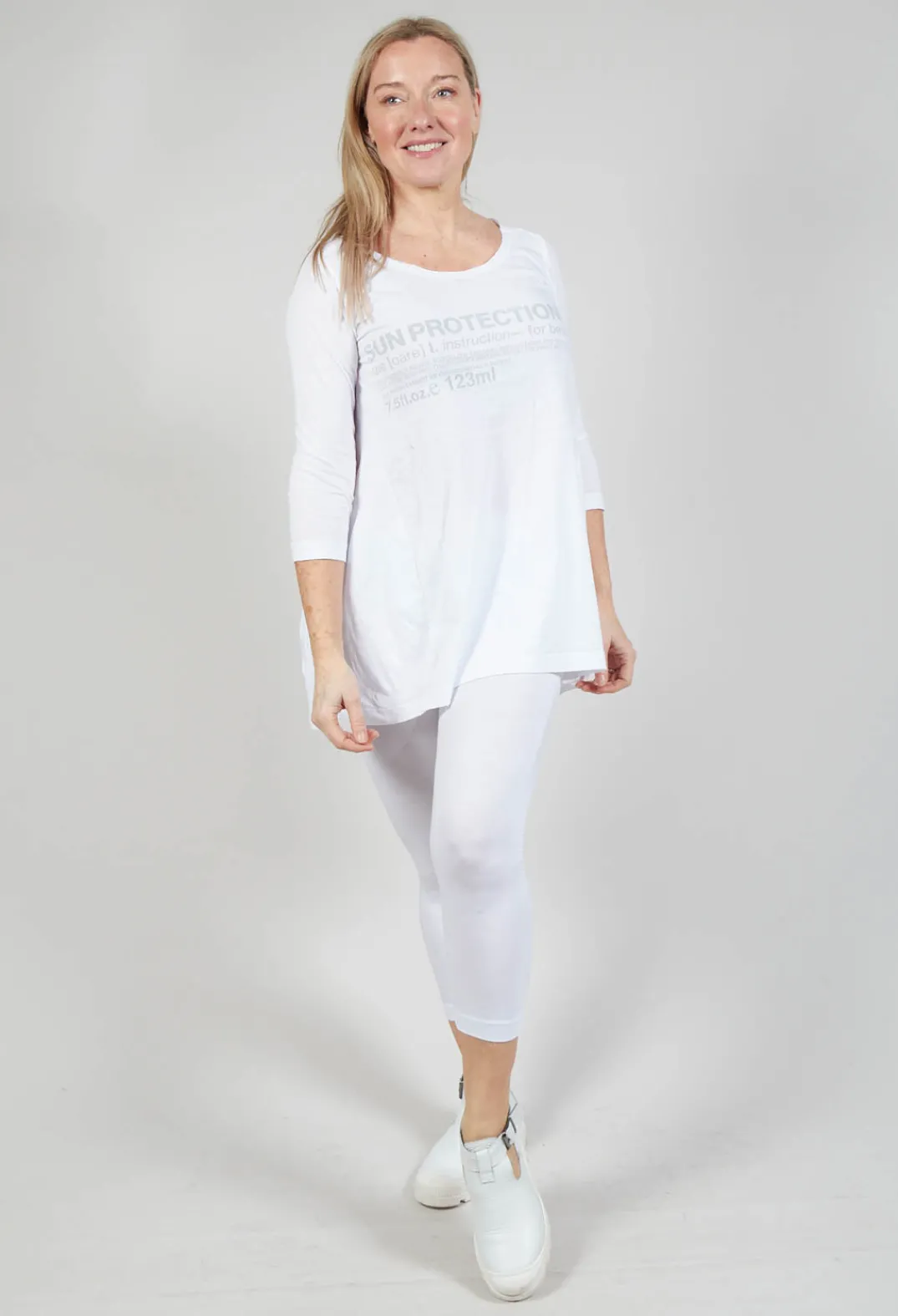 Rundholz Black Label Tops^Flared Hem Jersey Top with Motif in Grey Print