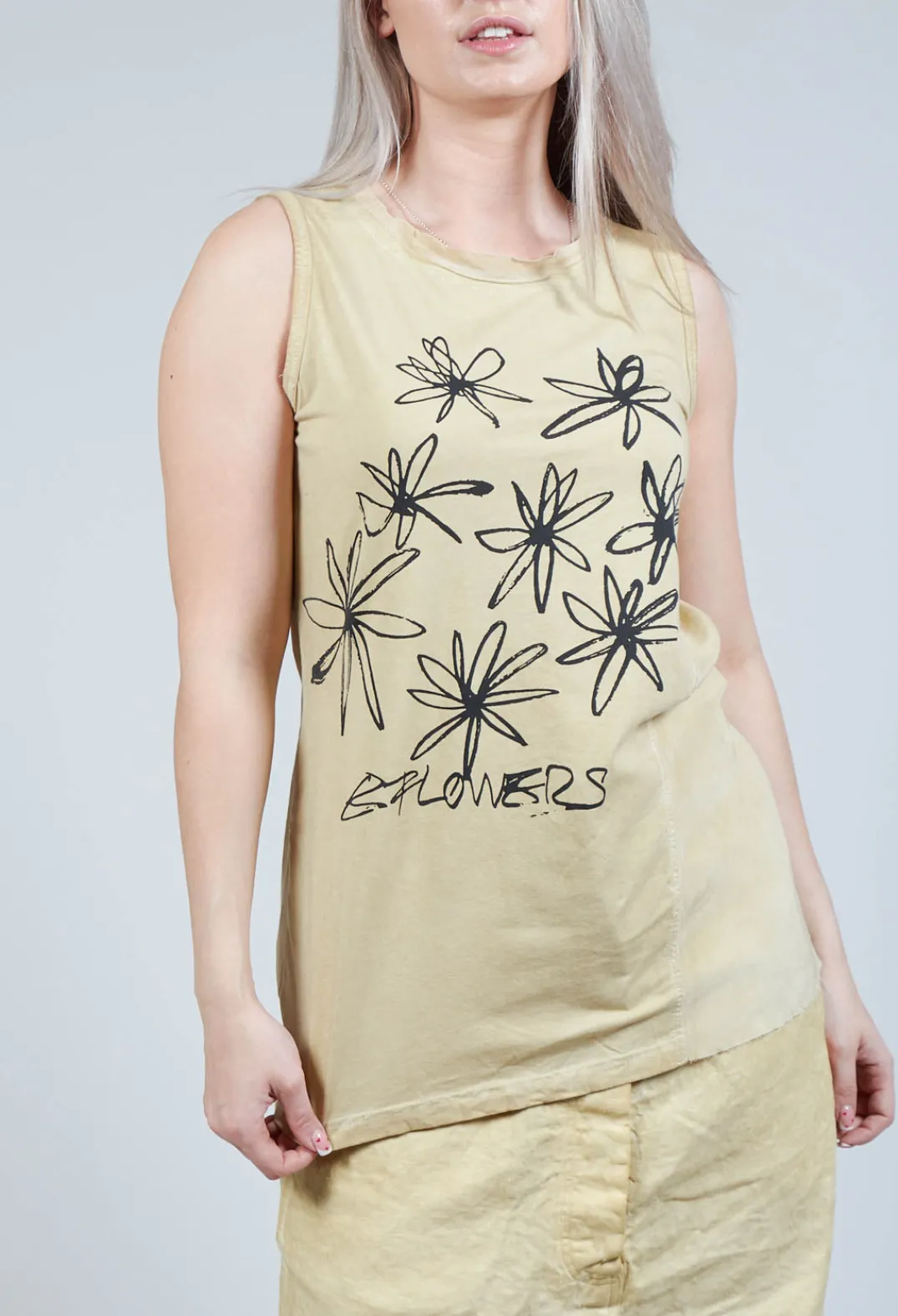 Rundholz Dip Tops^Flower Print Graphic Vest in Wax Flock Cloud