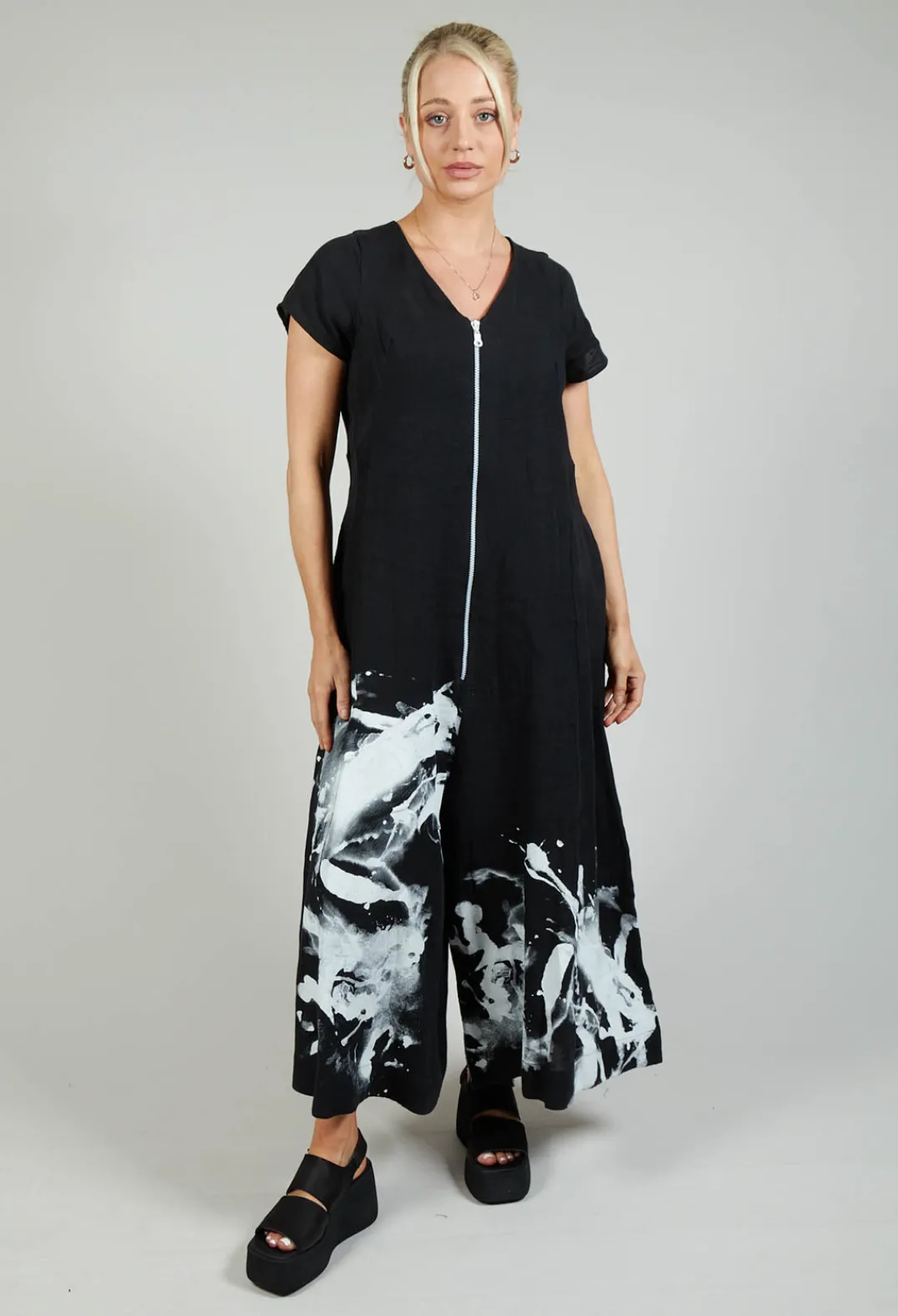 Bize Jumpsuits^Front Zipper Jumpsuit in Black White
