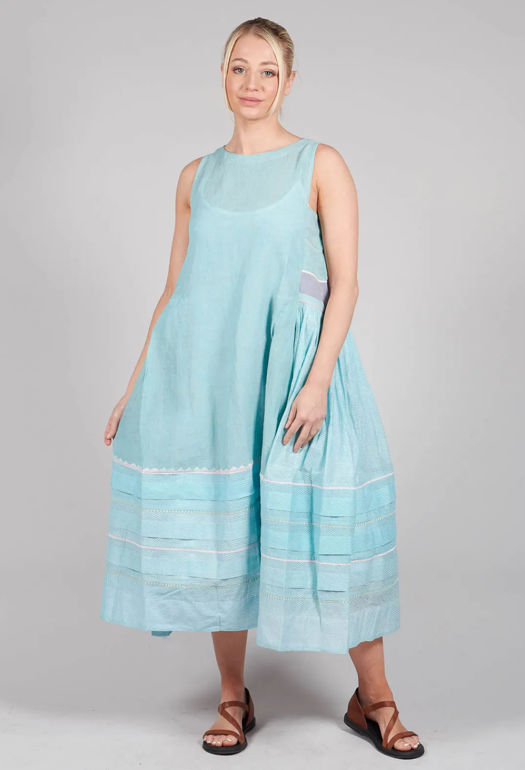 Eka Dresses^Fyodor Dress in Chalky Blue