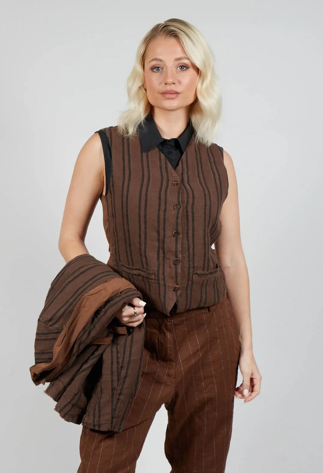 Hannoh Wessel Jackets^Gemma Gilet in Tobacco