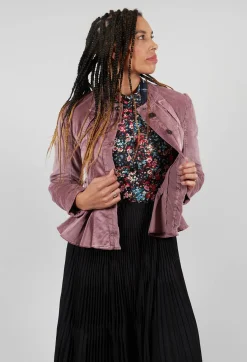 High Jackets^Gesture Jacket in Pink