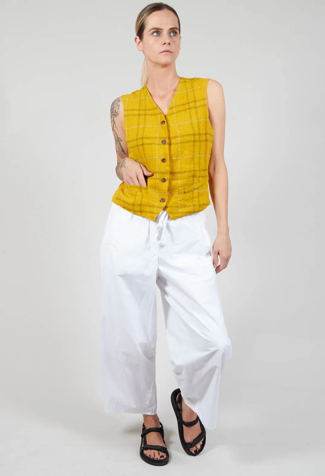 Hannoh Wessel Coats^Gilet Gemma in Safran Check
