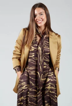 Beatrice B Jackets^Gloss Satin Blazer in Tobacco