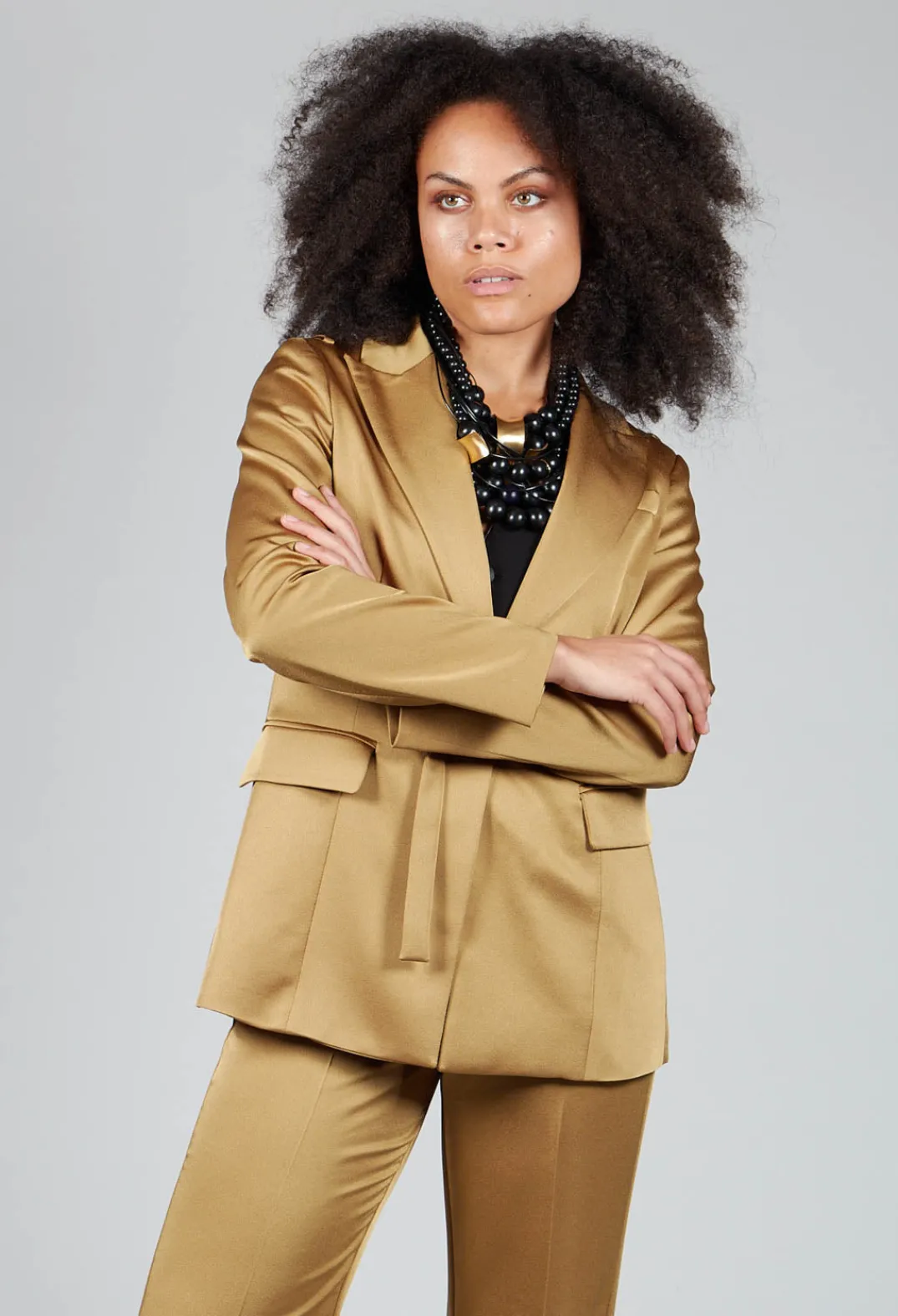 Beatrice B Jackets^Gloss Satin Blazer in Tobacco