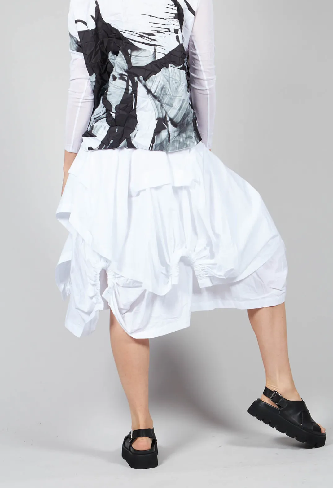 Xenia Design Skirts^Goga Skirt in White Black