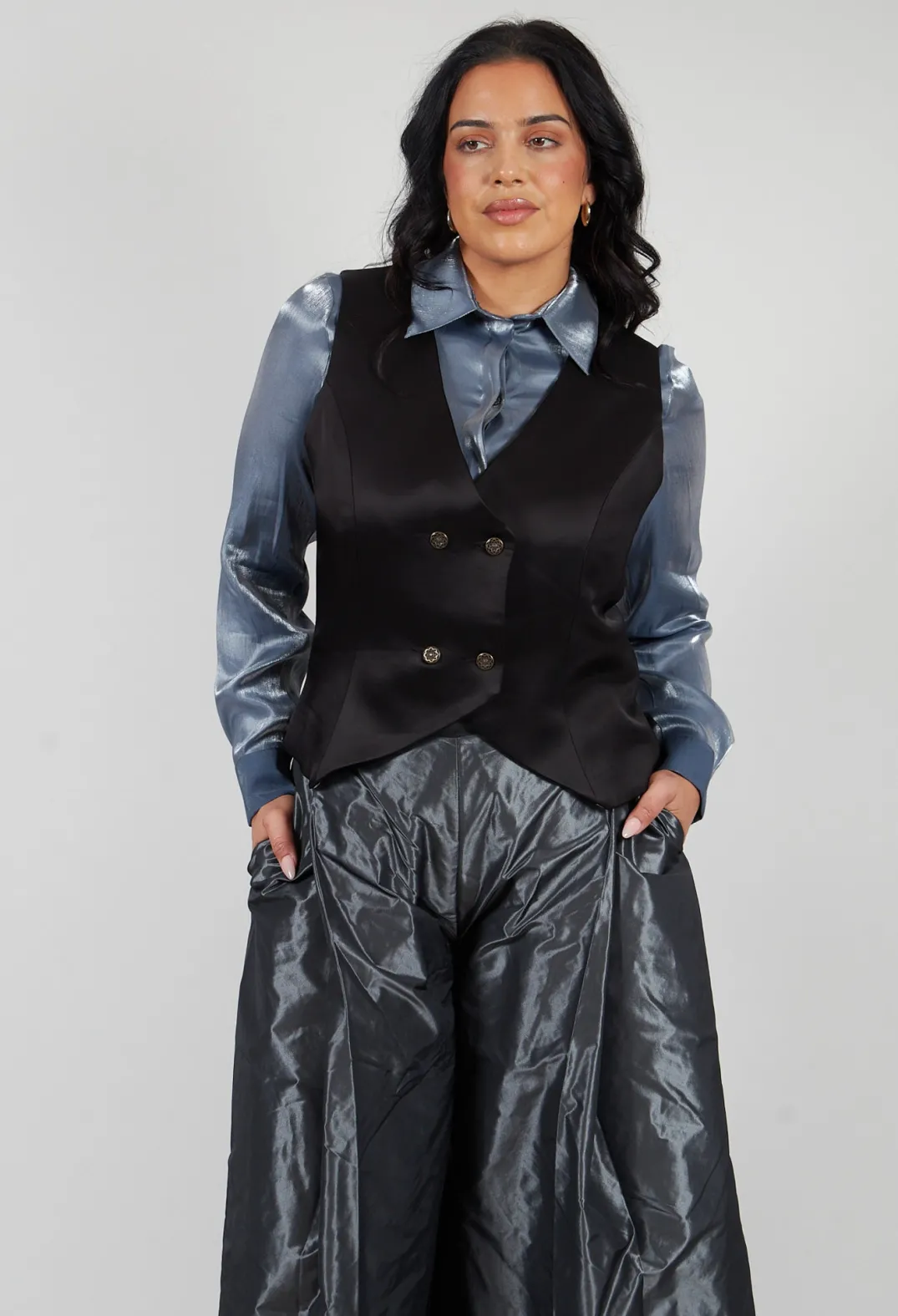 T.ba Jackets^Gypsy Waistcoat in Black