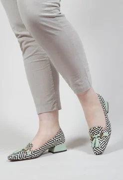 Chie Mihara Boots^Hetus Shoe with Tassle Embelishment in Green Black and White