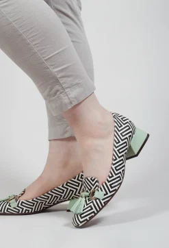 Chie Mihara Boots^Hetus Shoe with Tassle Embelishment in Green Black and White