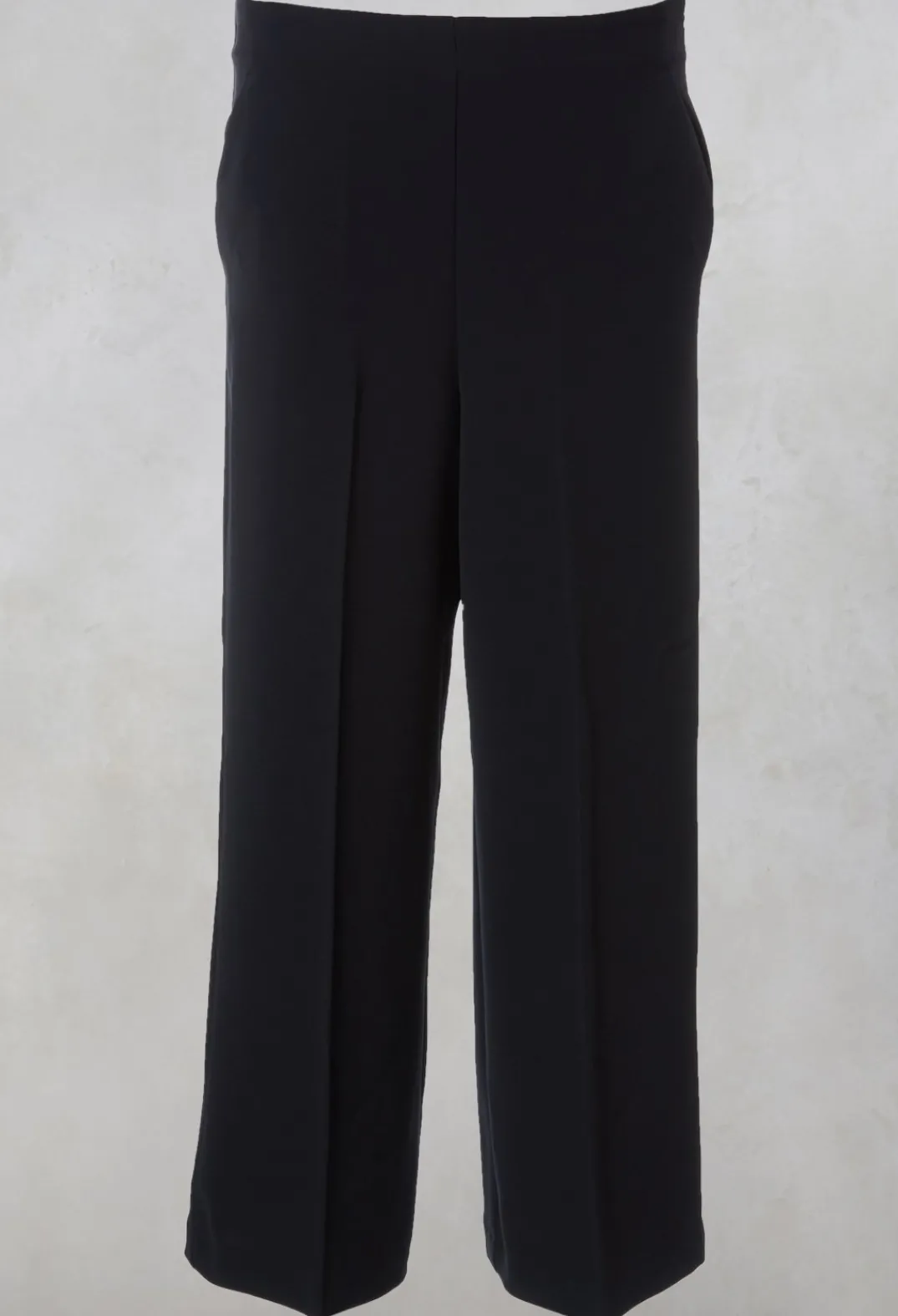 Beatrice B Co-ords & Suits^High Waisted Tailored Trousers in Navy