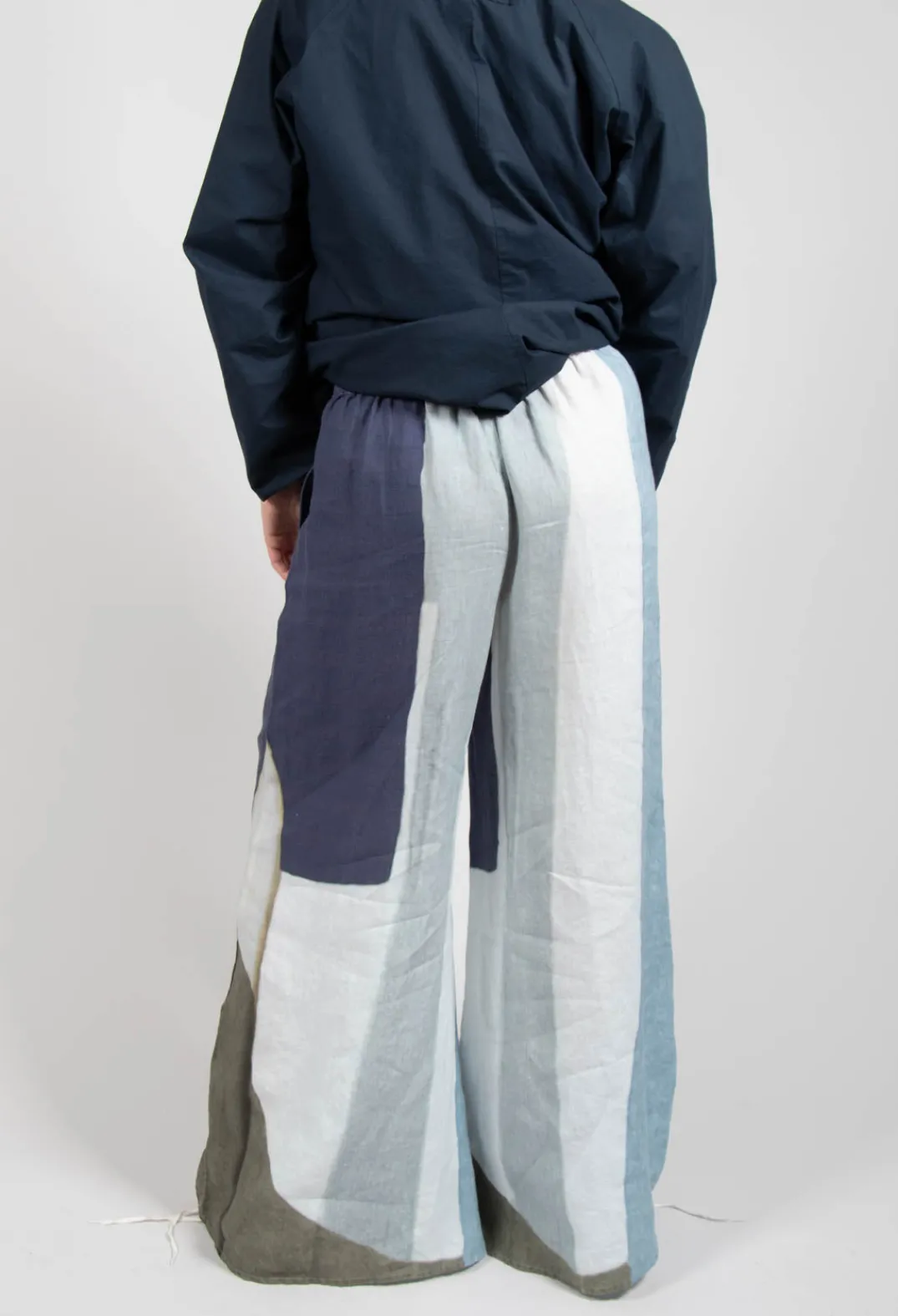 Elemente Clemente Trousers^High-Waisted Maki Trousers in Blue