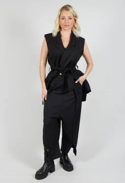 IXOS Trousers^Irene Cropped Leg Trouser in Nero