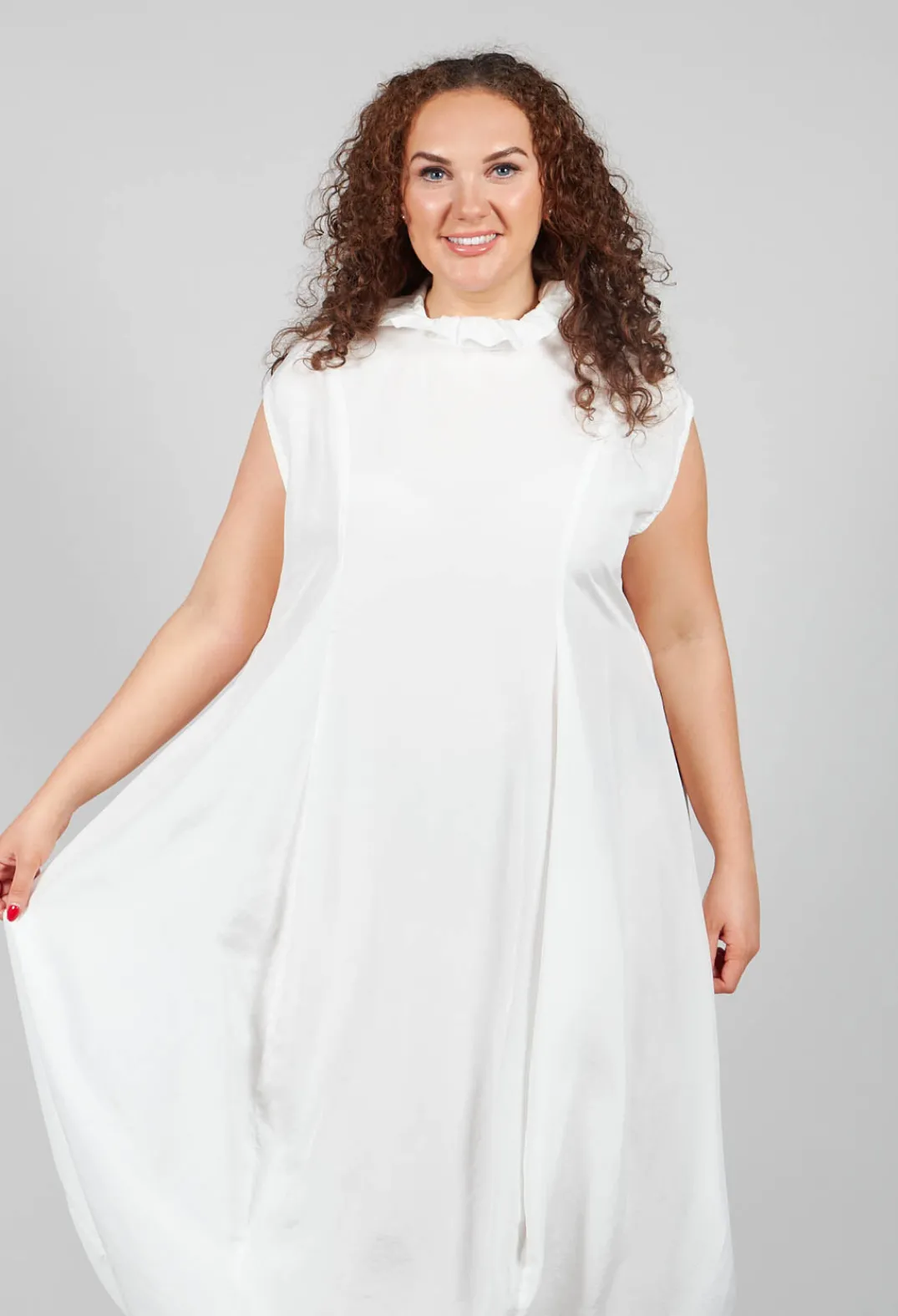 Privatsachen Dresses^Jahrest Dress in Schnee