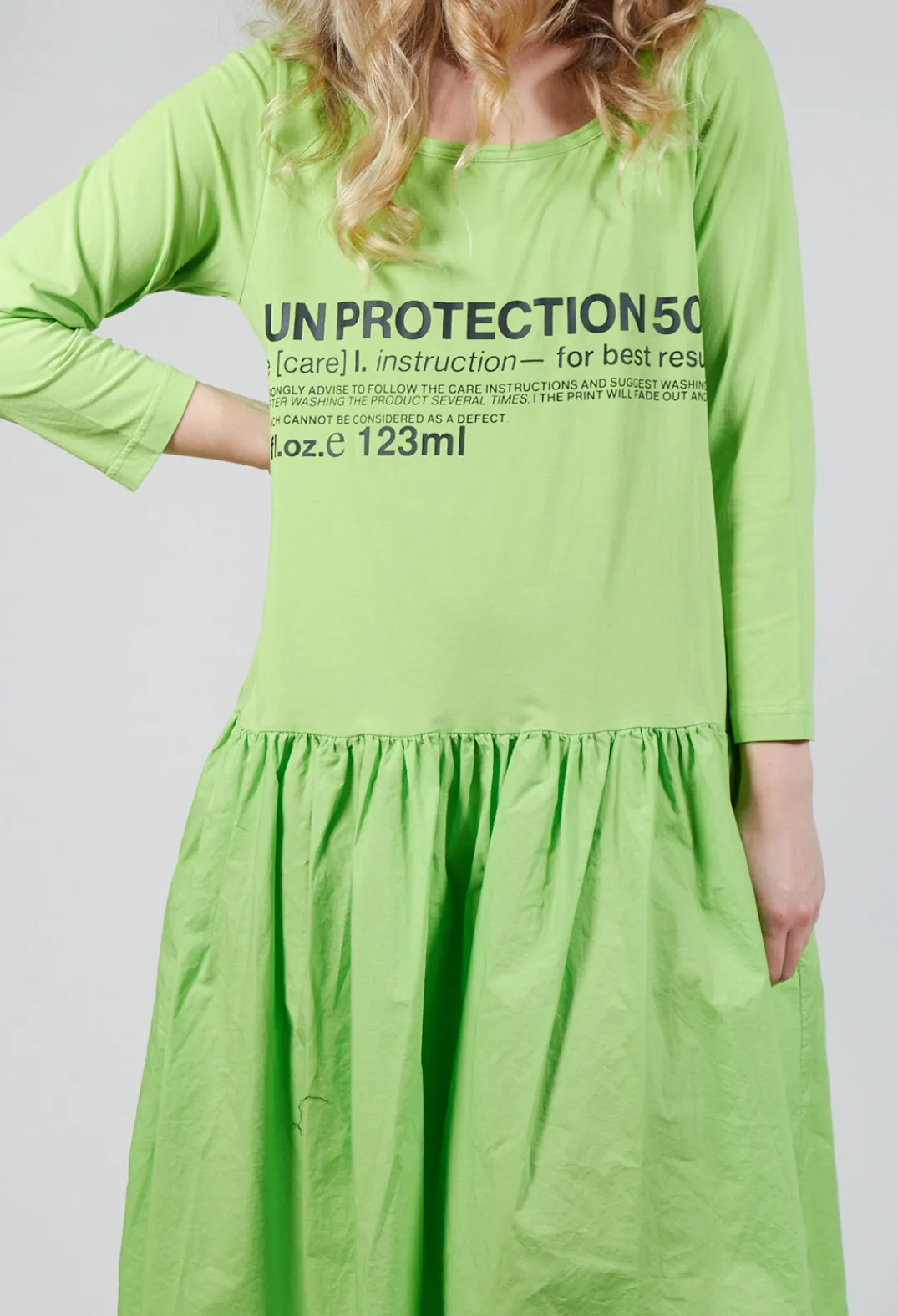 Rundholz Black Label Dresses^Jersey Top Dress with Lettering Motif in Lime Print
