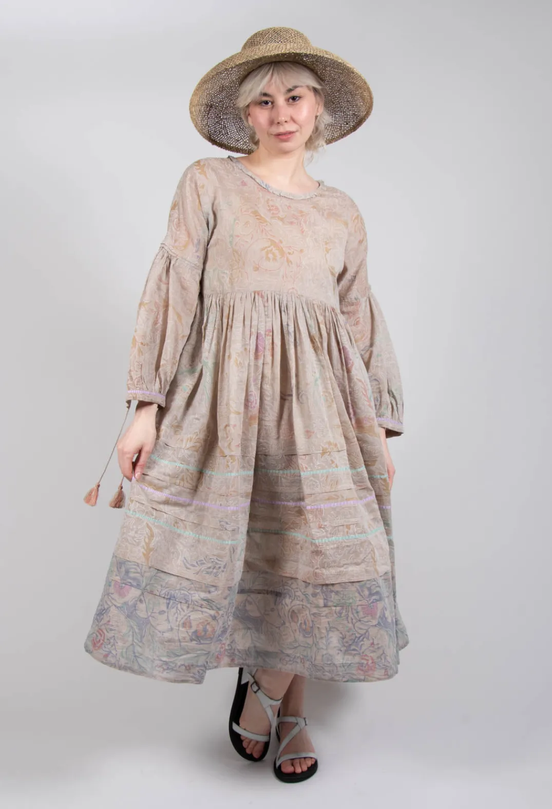 Eka Dresses^Julian Dress in Dull Grey