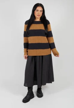 Apuntob Jumpers^Jumper in Tobacco Black