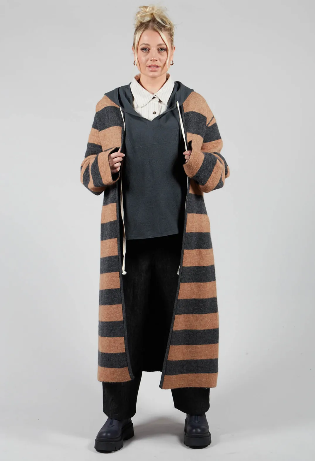 Maliparmi Coats^Knitted Coat in Grigio Naturale