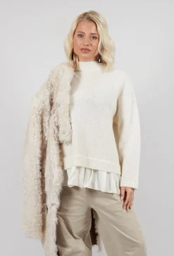 Mei Meij Jumpers^Knitted Jumper with Frill Hem in White Wool