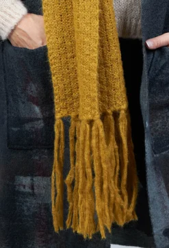 Niù Scarves^Knitted Scarf in Mustard