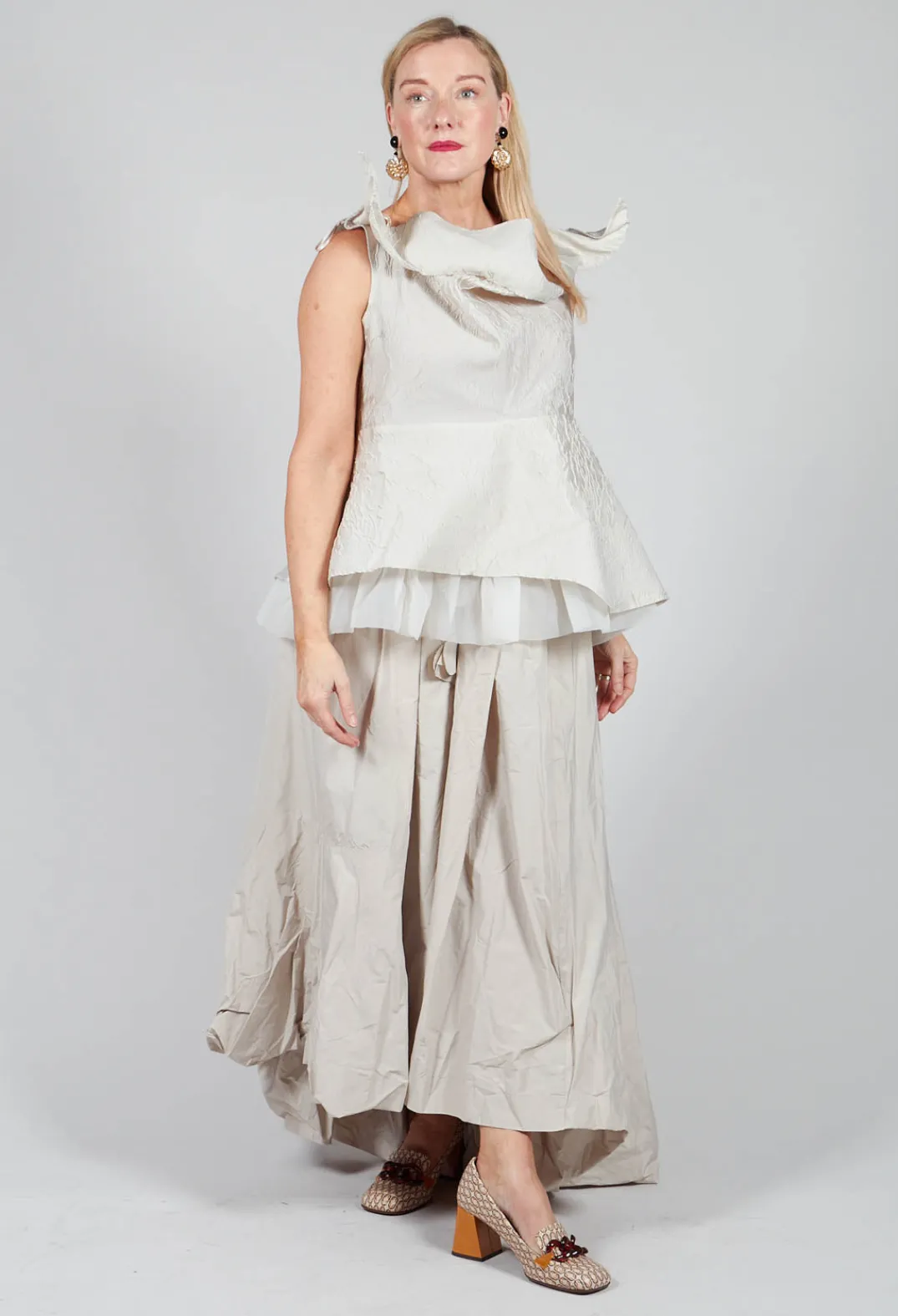 Bize Tops^Lace Cowl Neckline Top in Grey