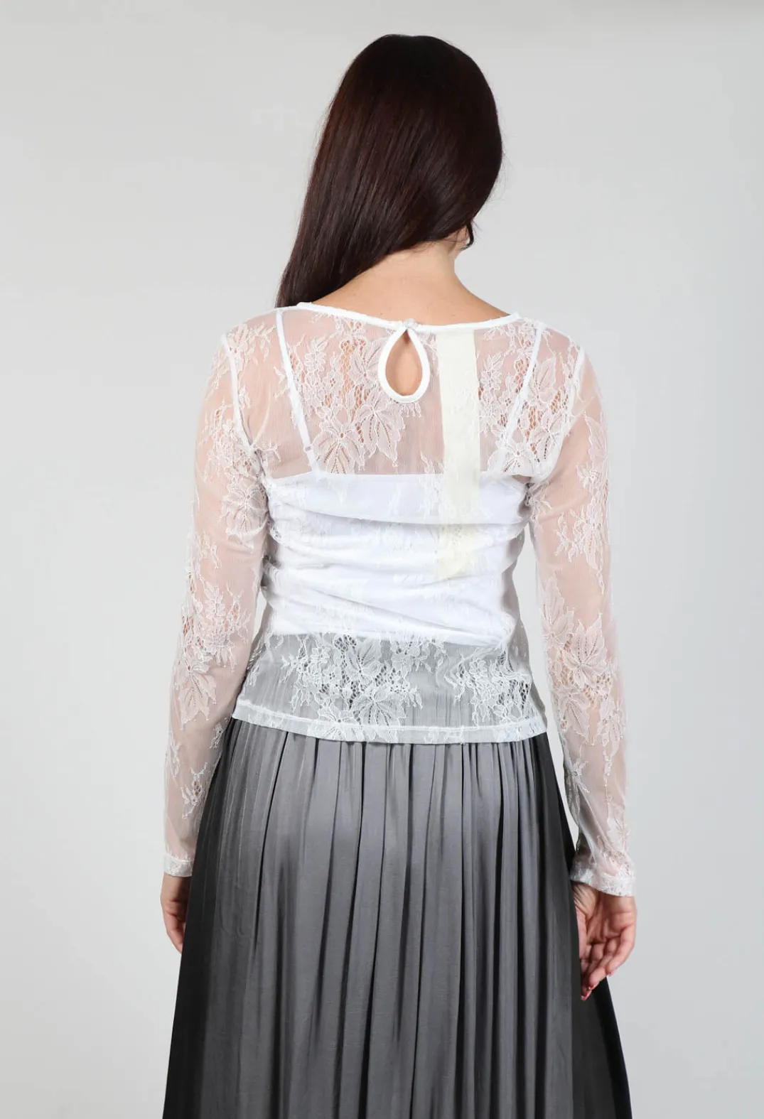 Sanctamuerte Tops^Lace Long Sleeve T-Shirt in Pizzo Panna