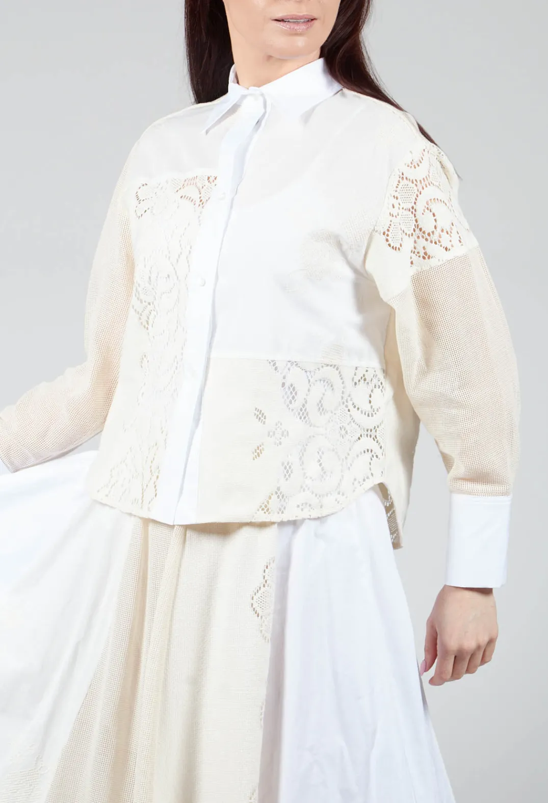 Sfizio Tops^Lace Shirt in Vanilla Ice