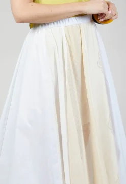 Sfizio Skirts^Lace Skirt in Vanilla Ice