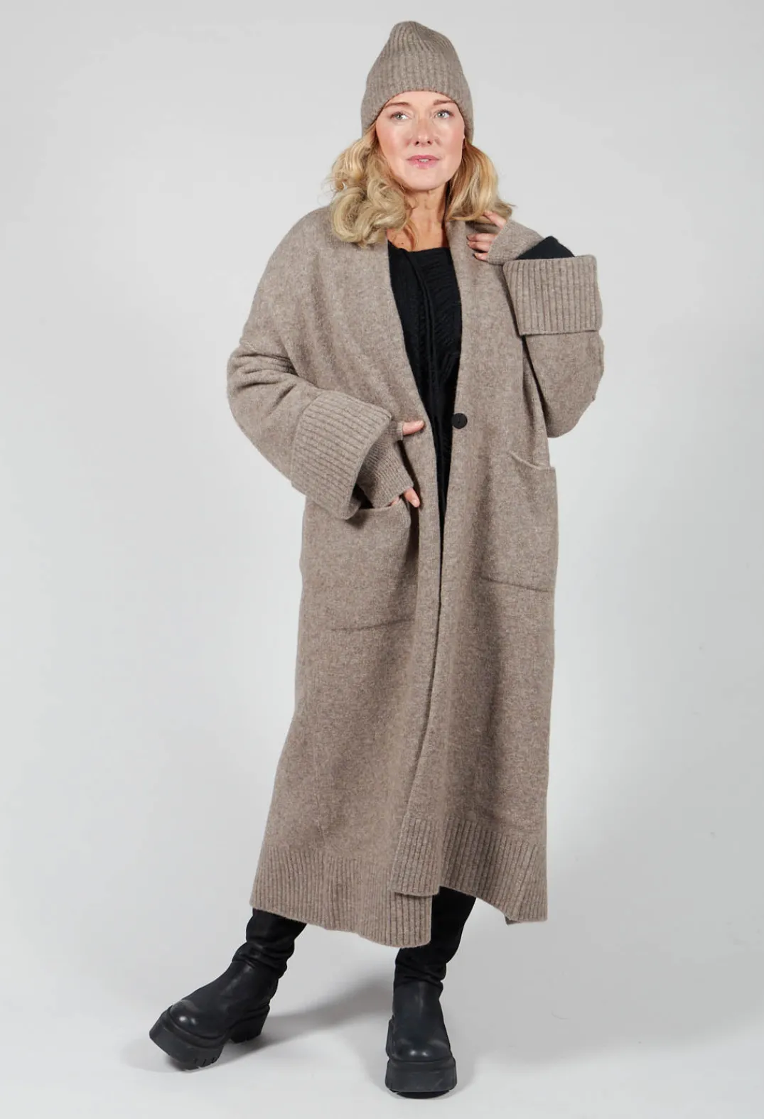 Isabel Benenato Tops^Ladder Feature Jumper in Black