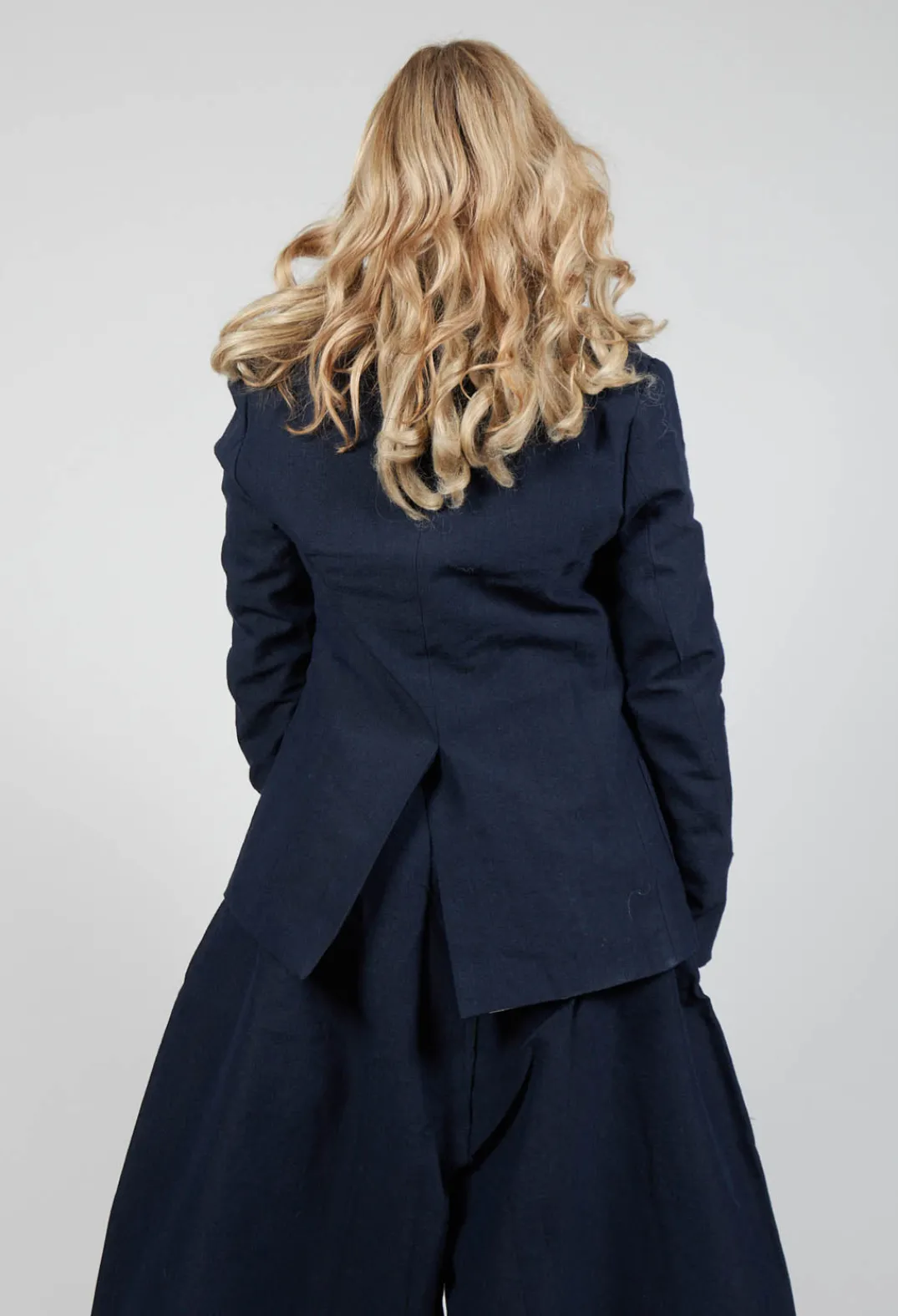 Marc Point Jackets^Lapel Blazer in Navy Blue