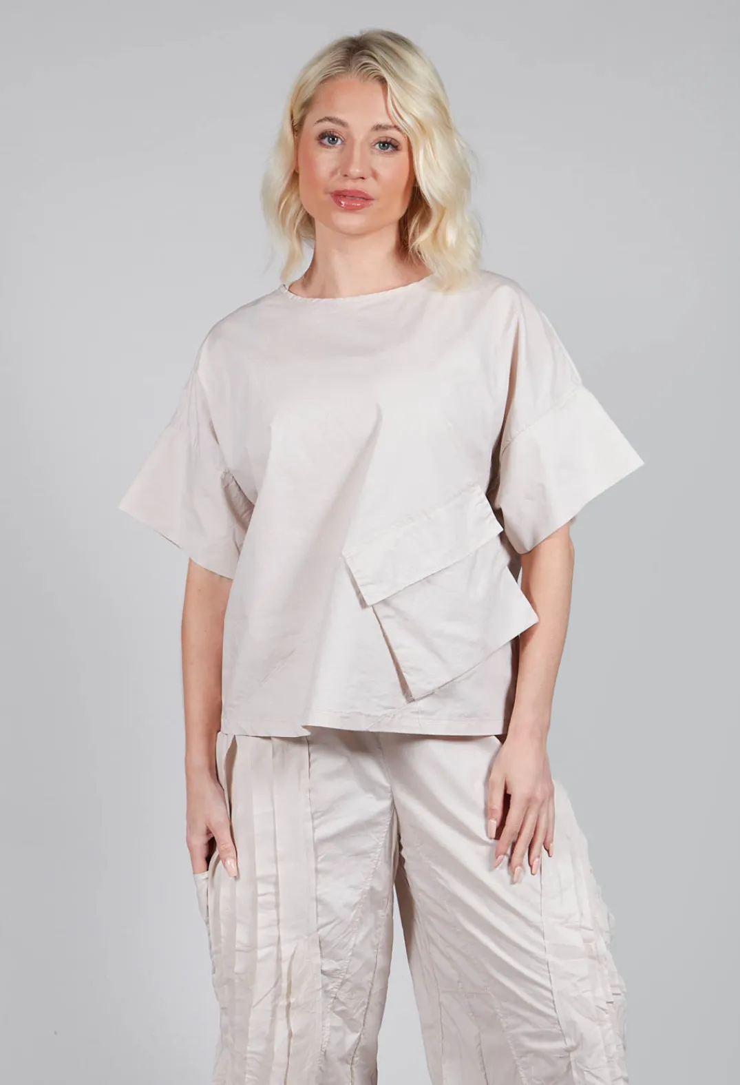 Tadashi Tops^Large Pocket Shirt in Beige