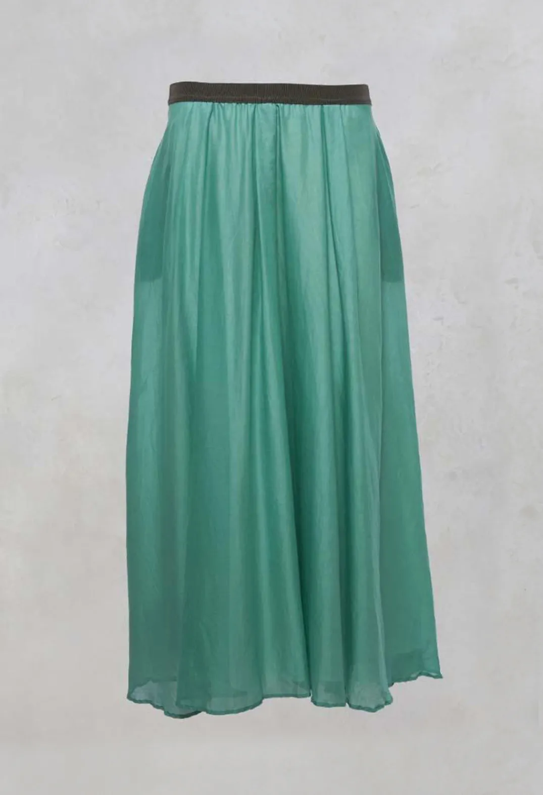 Niù Skirts^Layered Maxi Skirt with Contrast Waistband in Emerald