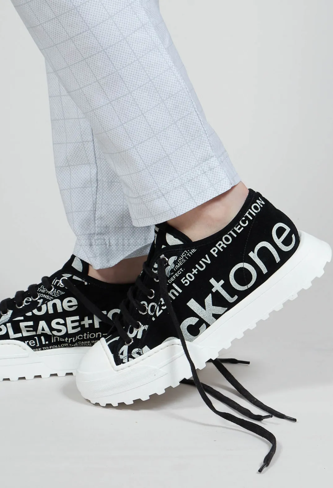 Rundholz Black Label Trainers^Leather Pumps with Lettering Motif in Black Print