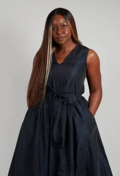 High Dresses^Legendary Dress in Black