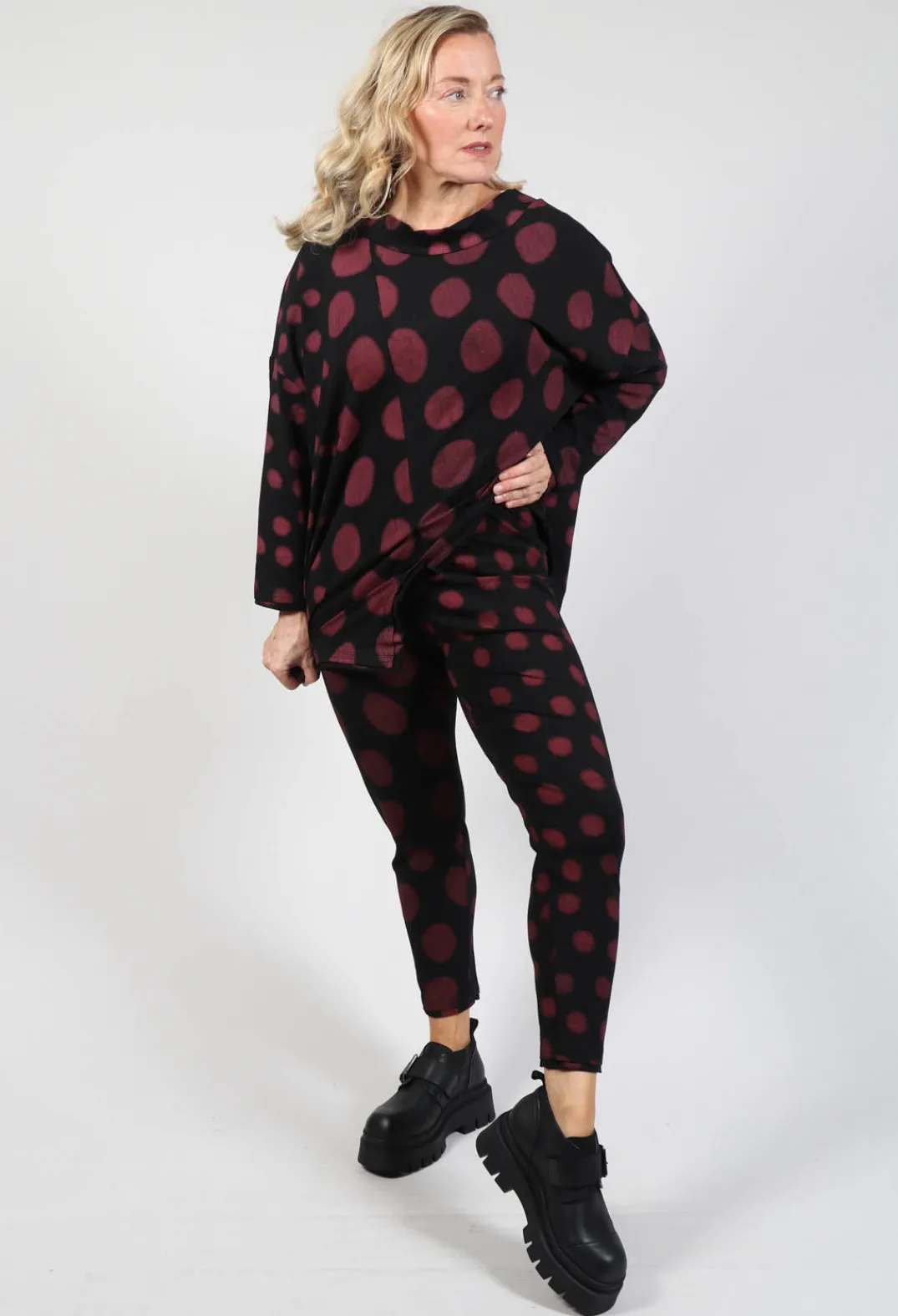 Bread and Butter Leggings^Leggings in Red Pois