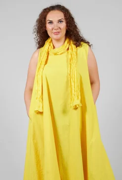 Privatsachen Dresses^Leinaiv Dress in Indien