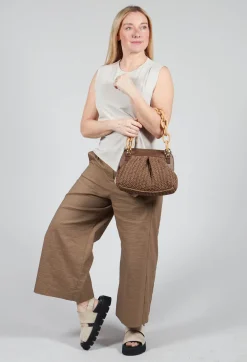 Via Mailbag Bags^Lia Knit Bag in Brown