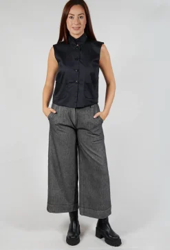Les Filles d'Ailleurs Tops^Lightweight Waistcoat in Black