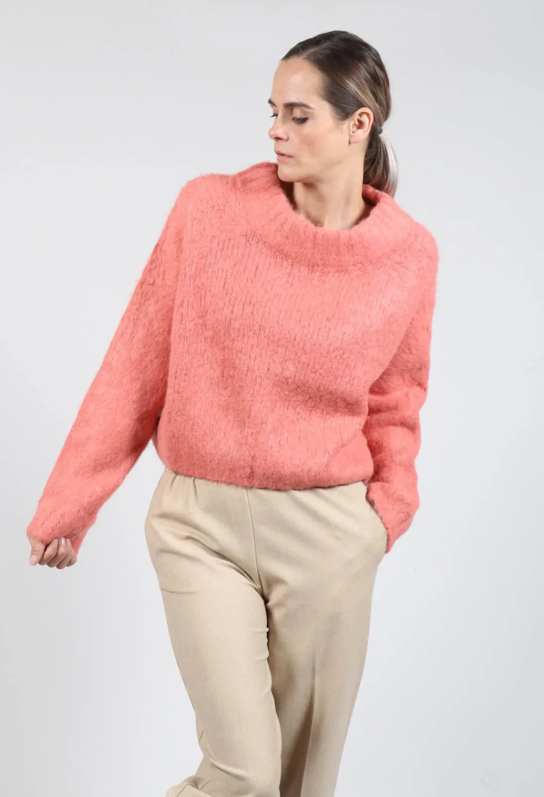 Fringe Jumpers|Knitwear^Lola Sweater in Salmon